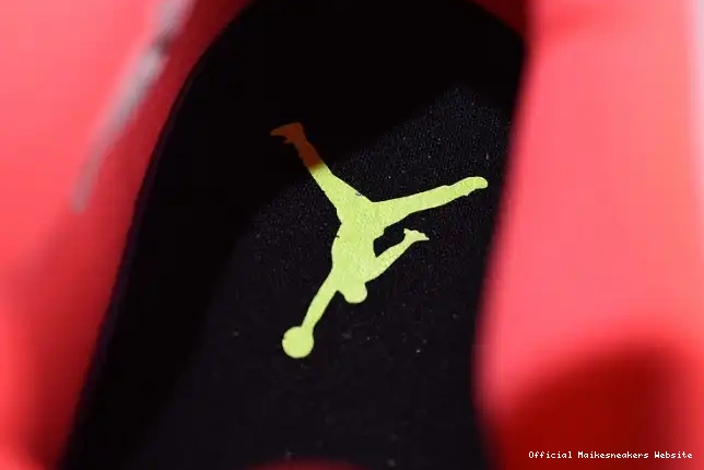Official Maikesneakers Jordan 4 Punch
